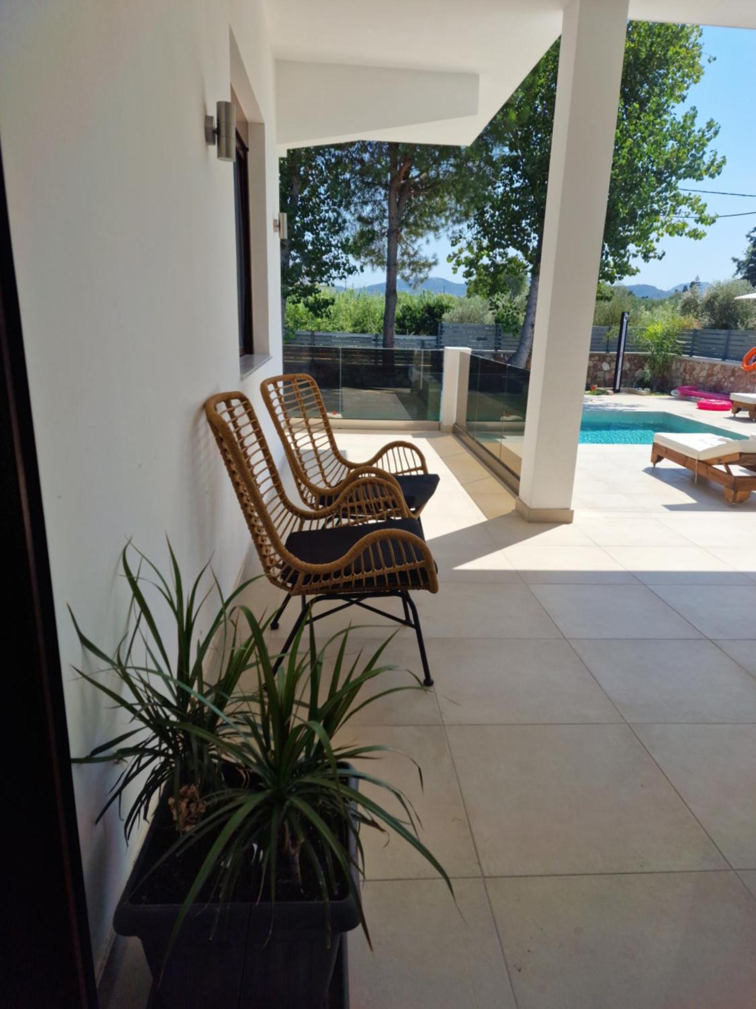 Luxury Villa Anemone With Private Pool Pastida Bagian luar foto